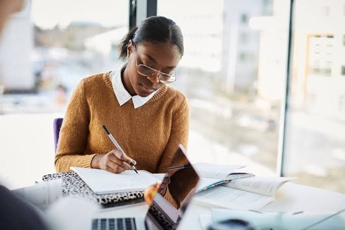 How to Break Down a College Assignment Step by Step